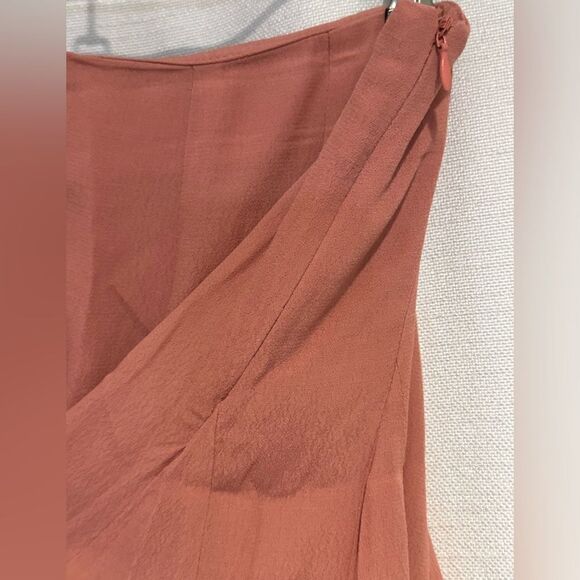 Forever 21- Rose Pink Flowy Skirt - Picture 3 of 4